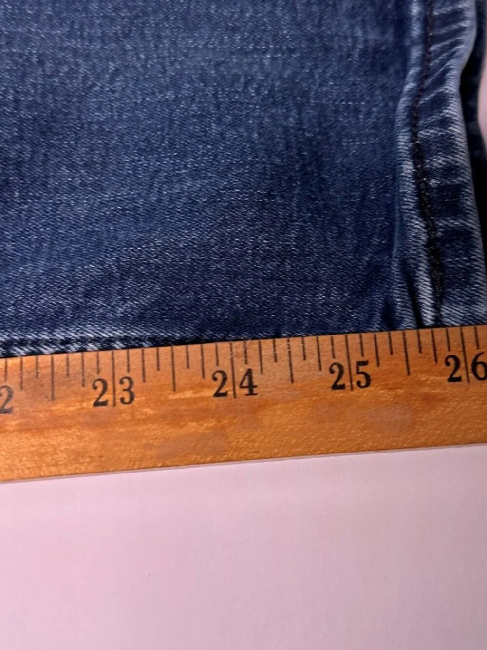 Levi’s 559 Relaxed Straight Jeans 36x30 Medium Wash Blue Zip Fly Denim